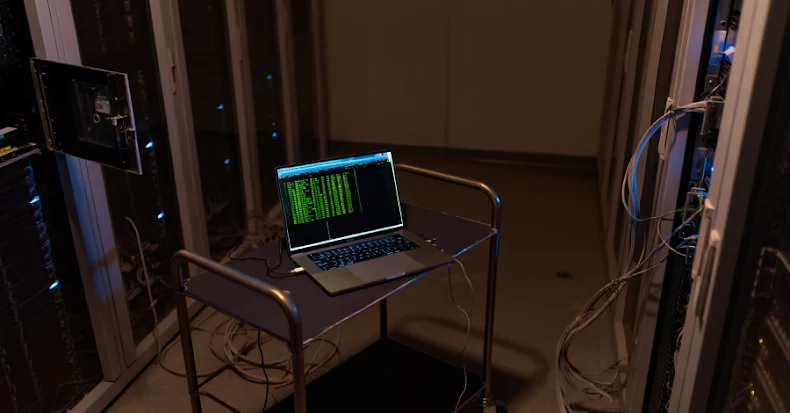 ក្រុមគំរាមកំហែងដែលមានសម្ព័ន្ធភាពជាមួយប្រទេសចិនប្រើប្រាស់គោលការណ៍ក្រុម Windows ដើម្បីដាក់ពង្រាយមេរោគចារកម្ម